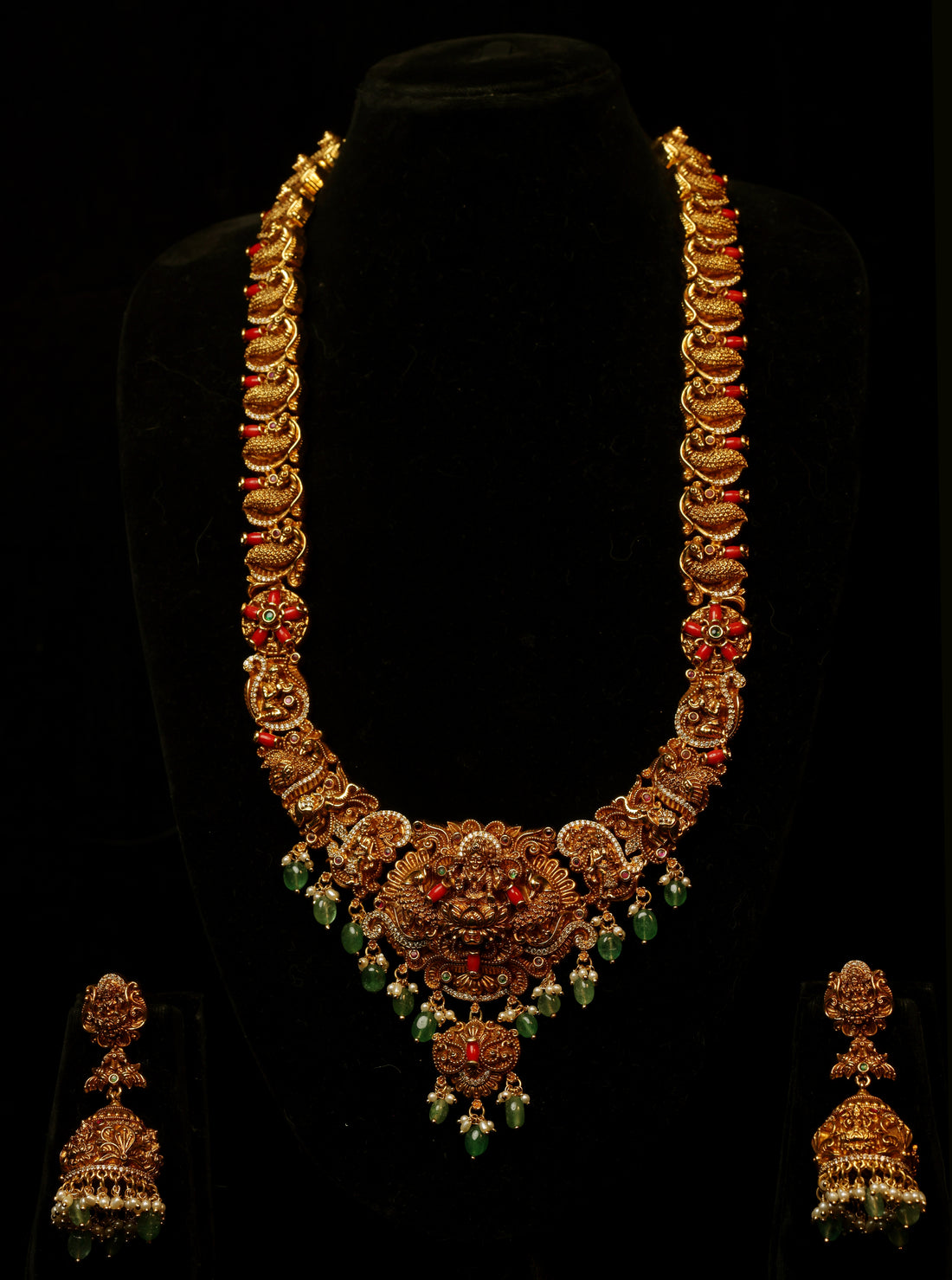 Regal Lakshmi Emerald Temple Necklace