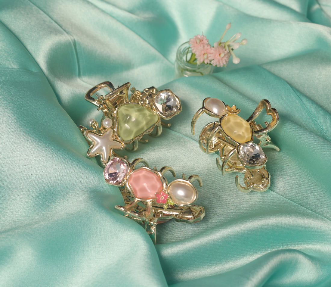 Pastel Gem & Pearl Mini Claw