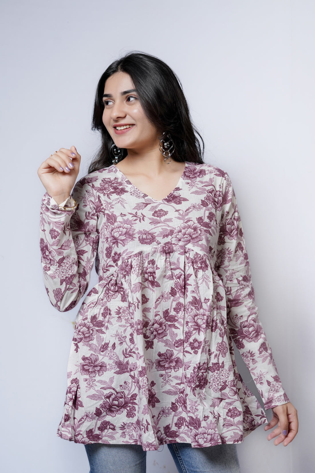 ISHNA Mauve Bloom Printed Short Kurti