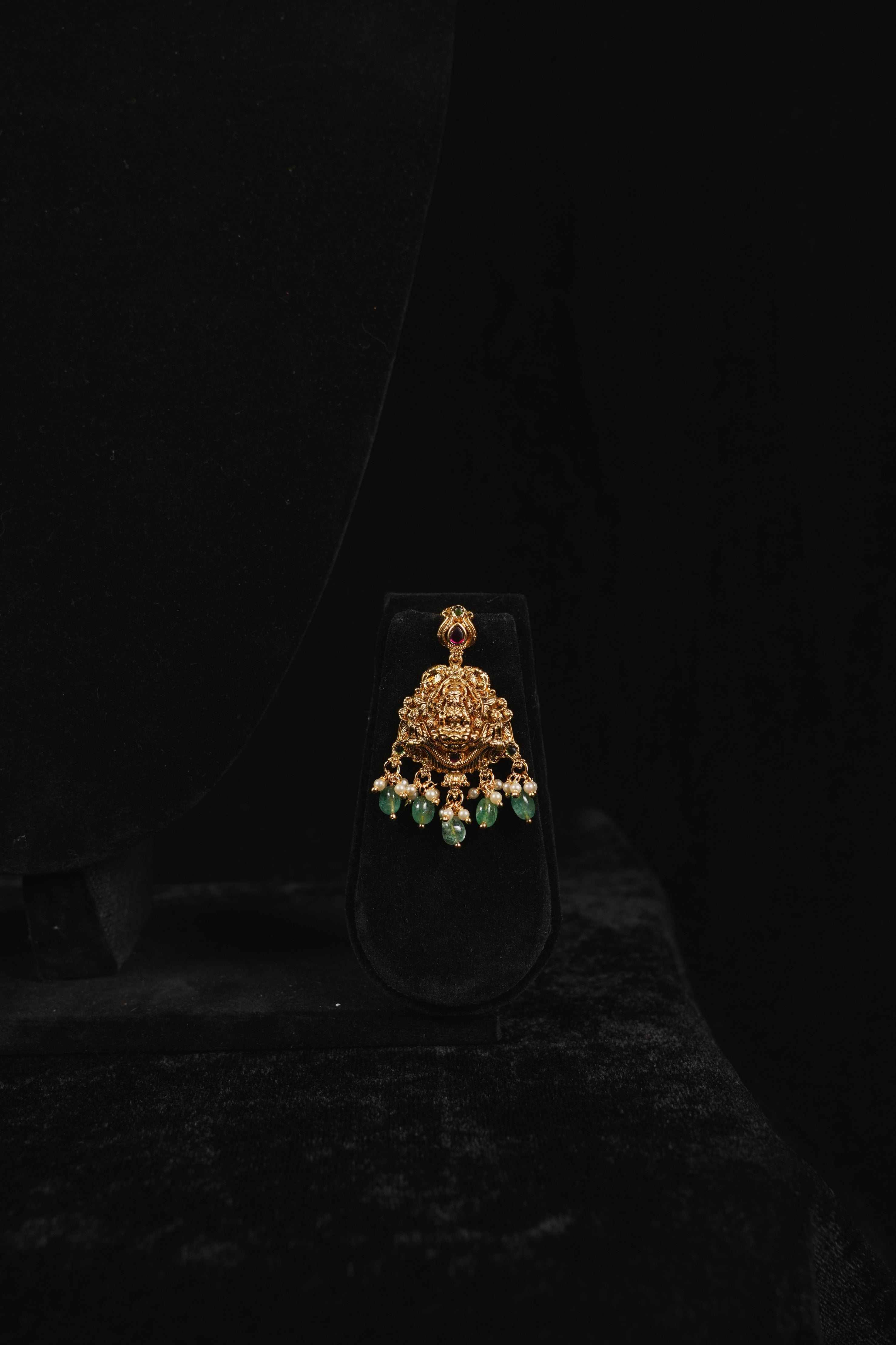 Aadhaya Emerald Drop Necklace
