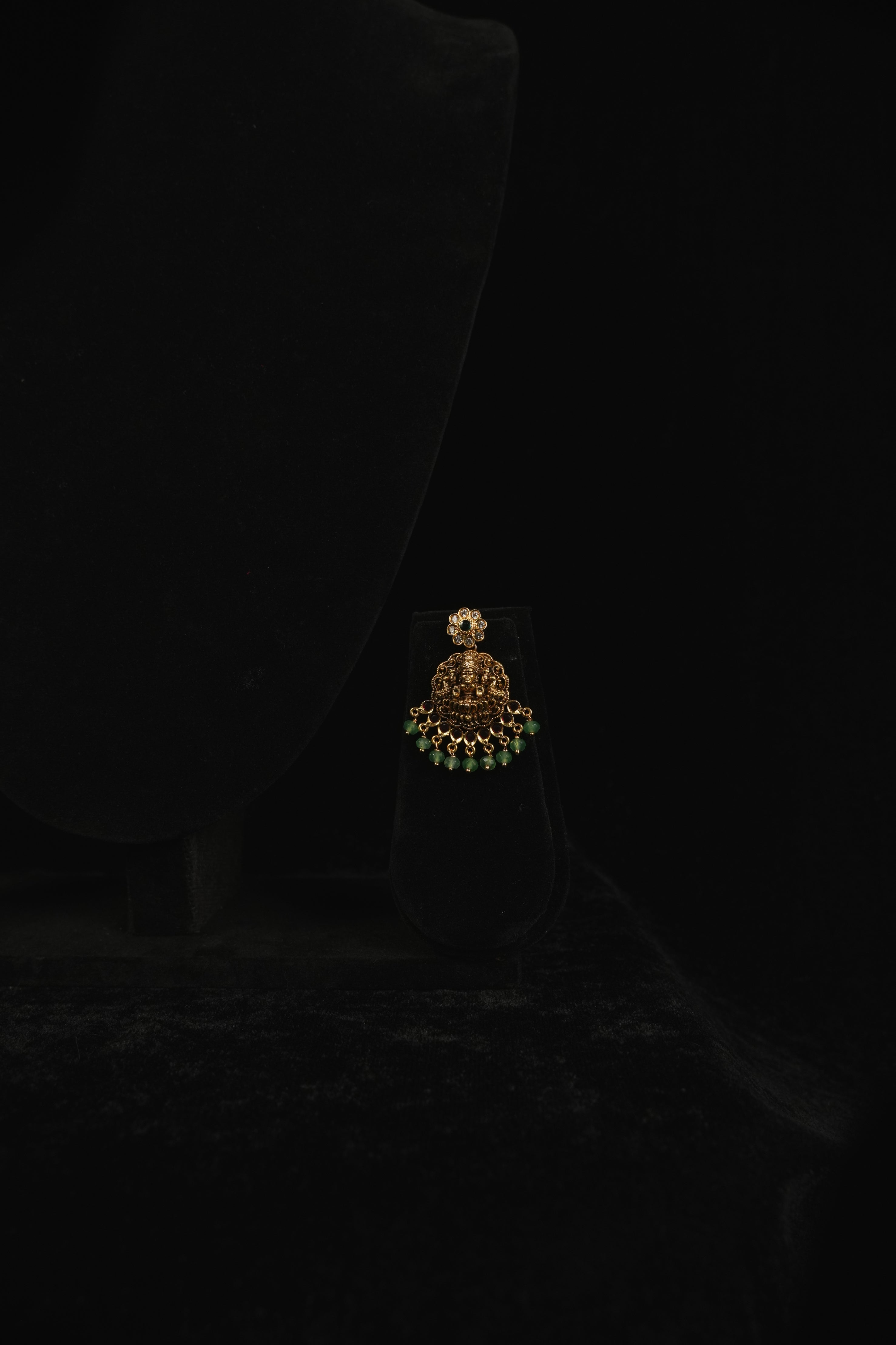 Classic Sowbhagya Jewellery Set