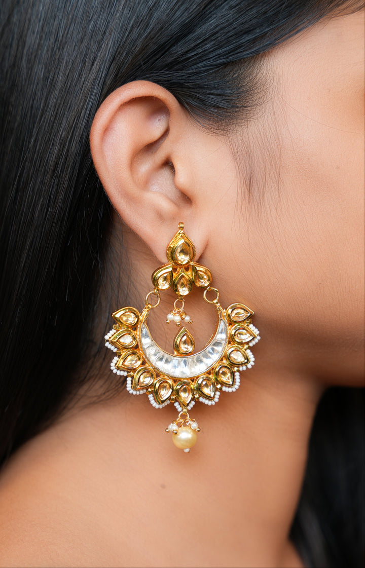 Vintage Royal Starburst Chandbalis