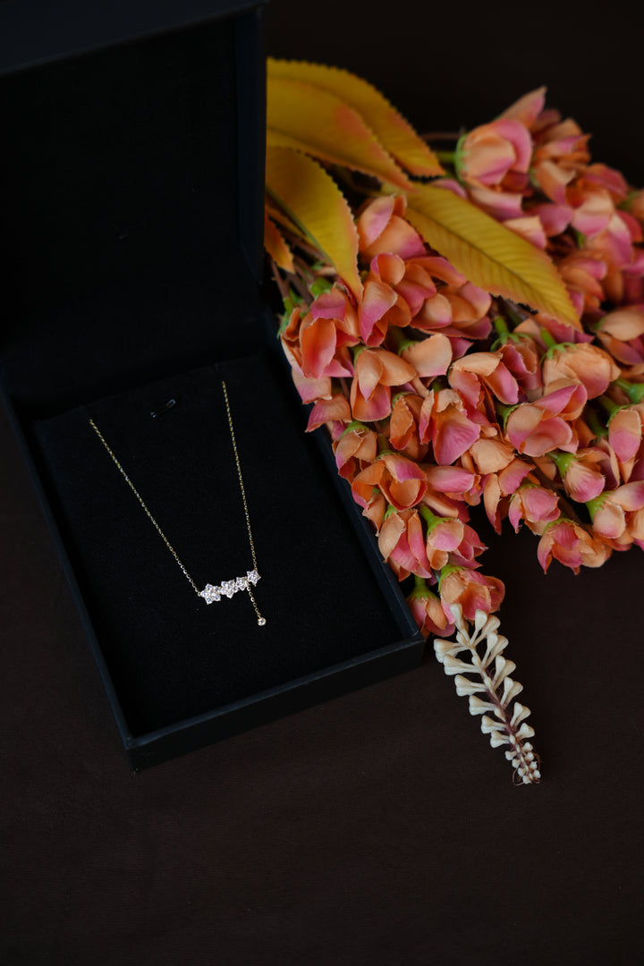 92.5 Silver Ishna  Crystal flower Pendant Drop Chain