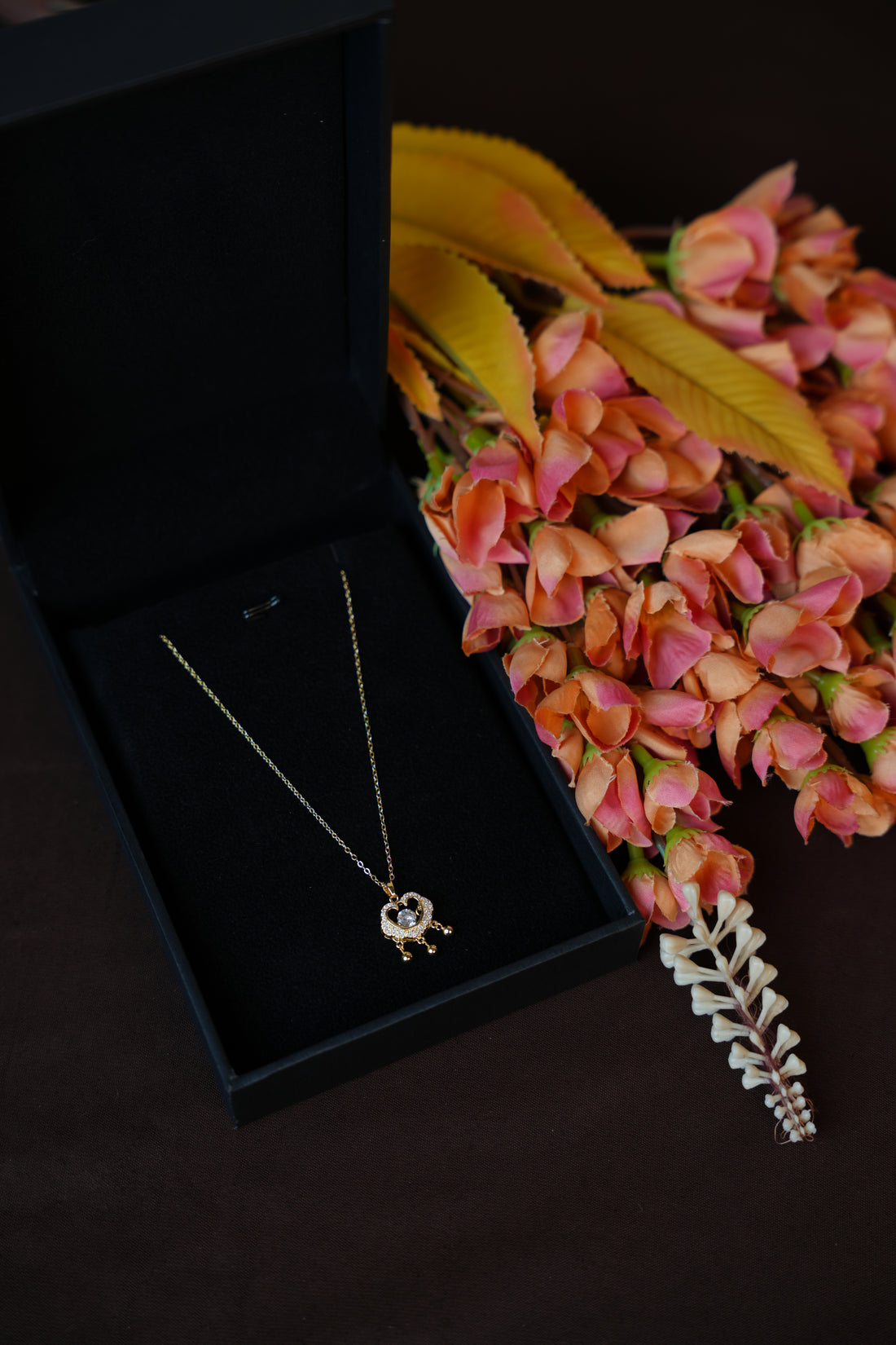 92.5 Silver Ishna  Heart Key Pendant Chain