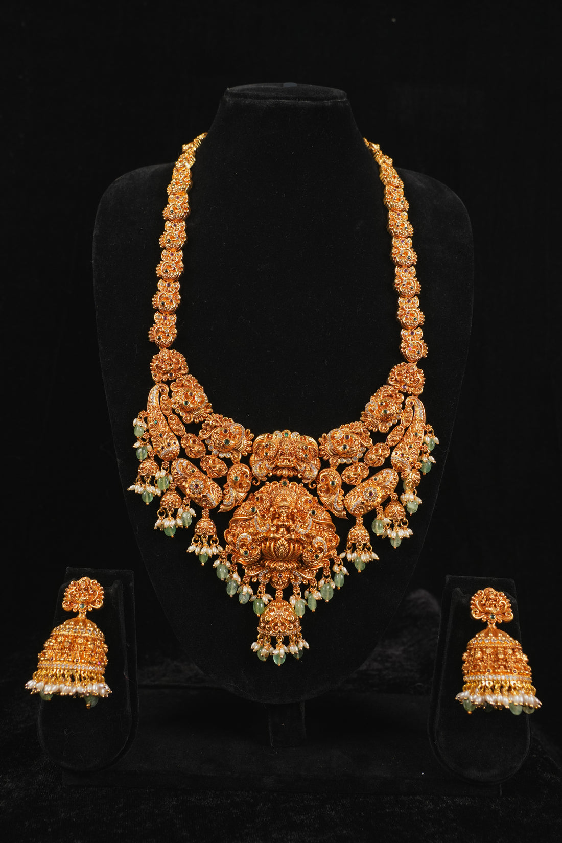 Eternal Lakshmi Vaibhavam Haram