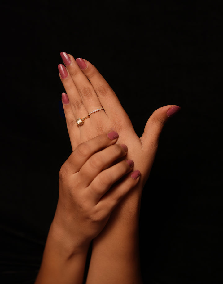 Square And Scallop Ring