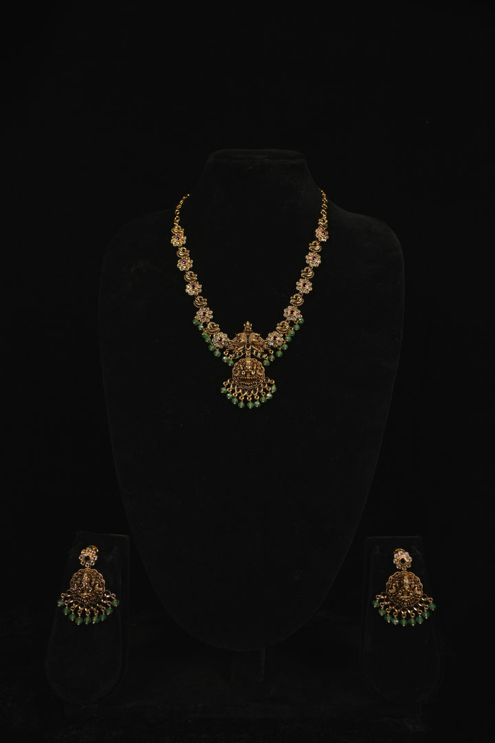 Classic Sowbhagya Jewellery Set