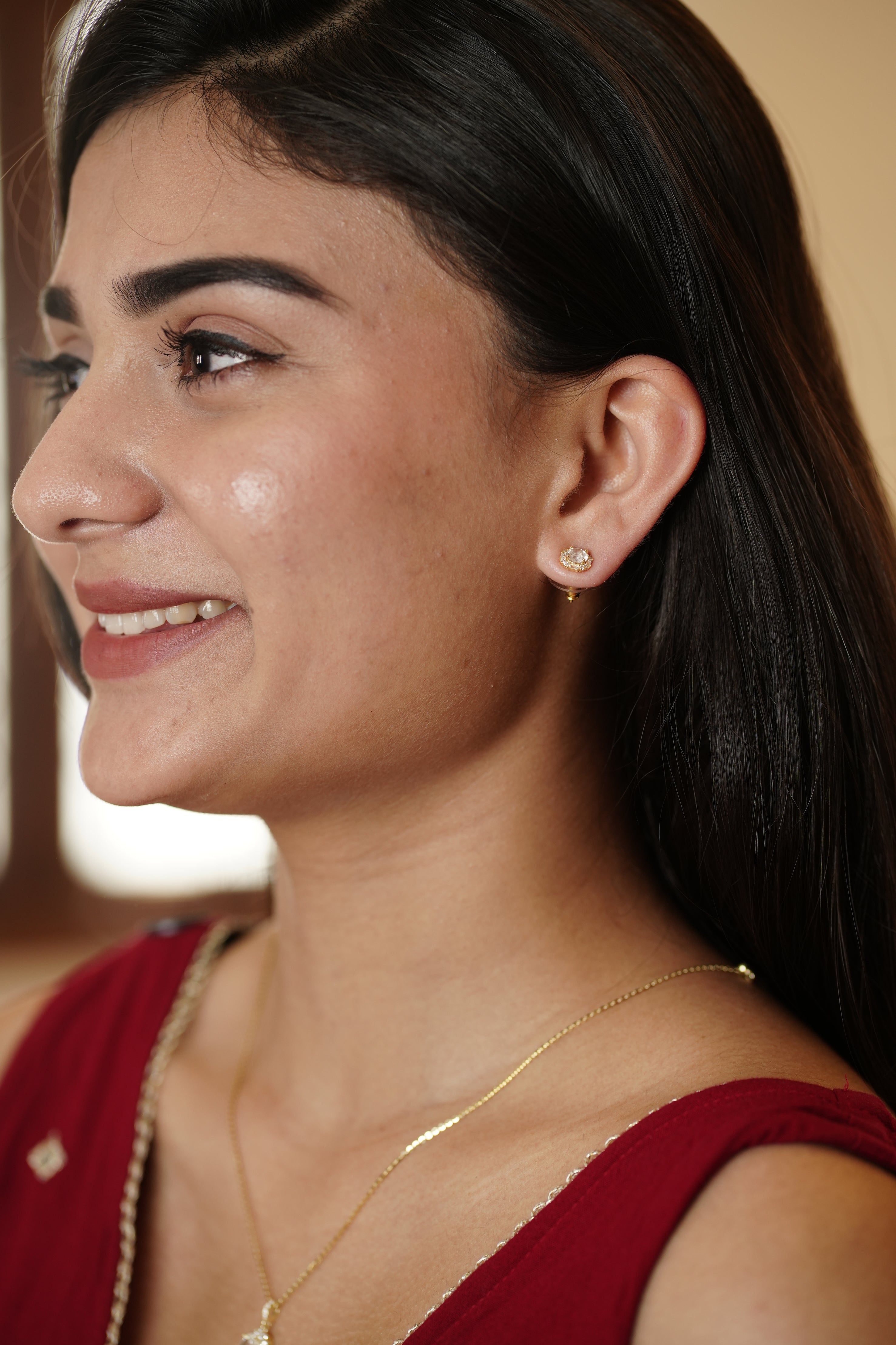 92.5 Sliver Ishna Elina Classic Silver Crystal Stud